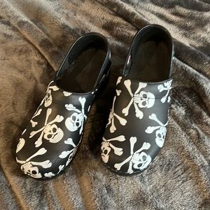 Sanita Skull Clogs